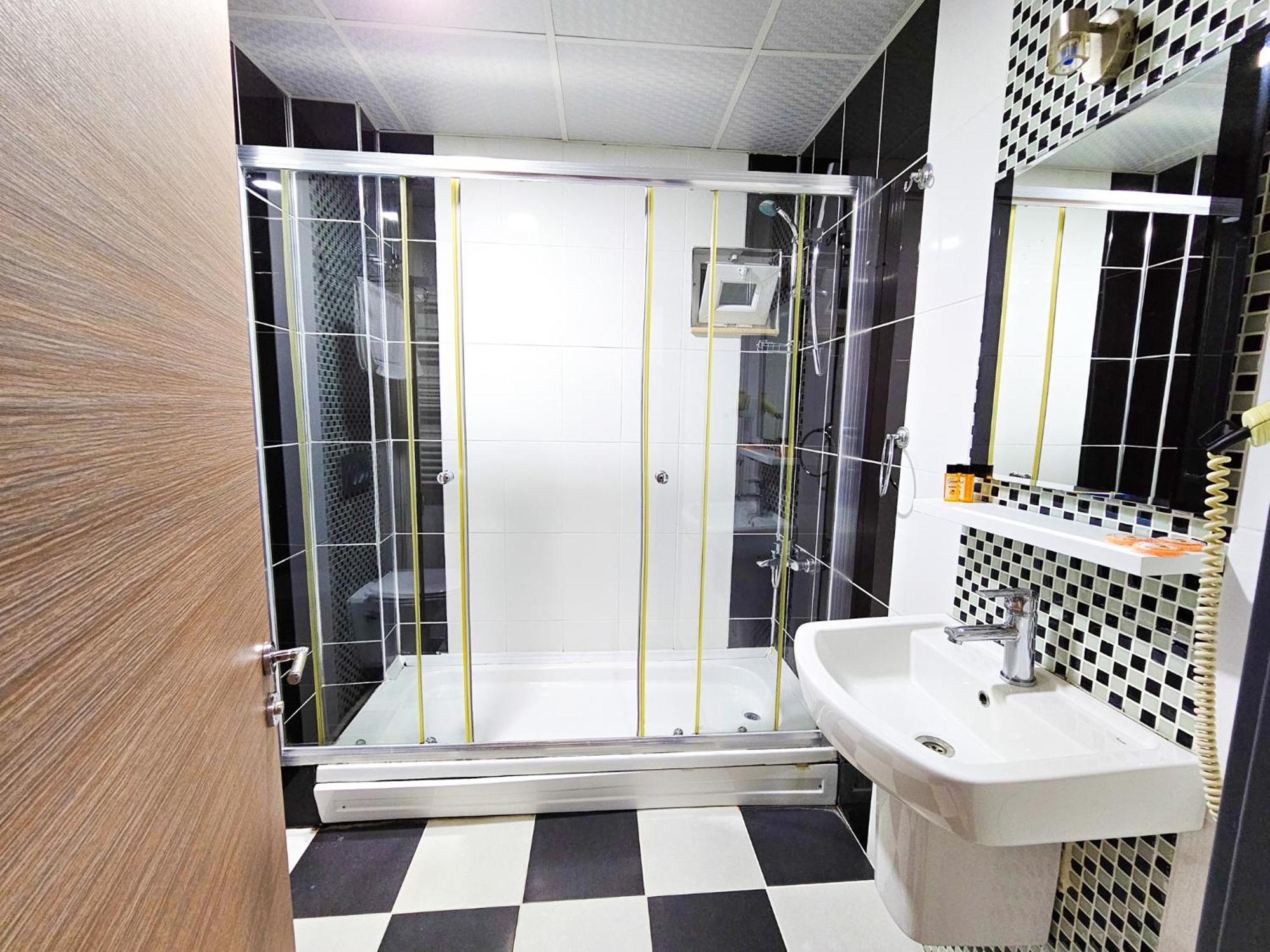 סקרייה Sapanca Resort Hotel מראה חיצוני תמונה