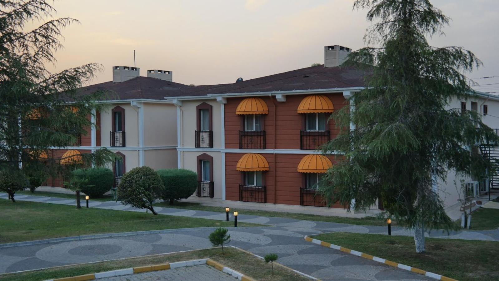 סקרייה Sapanca Resort Hotel מראה חיצוני תמונה